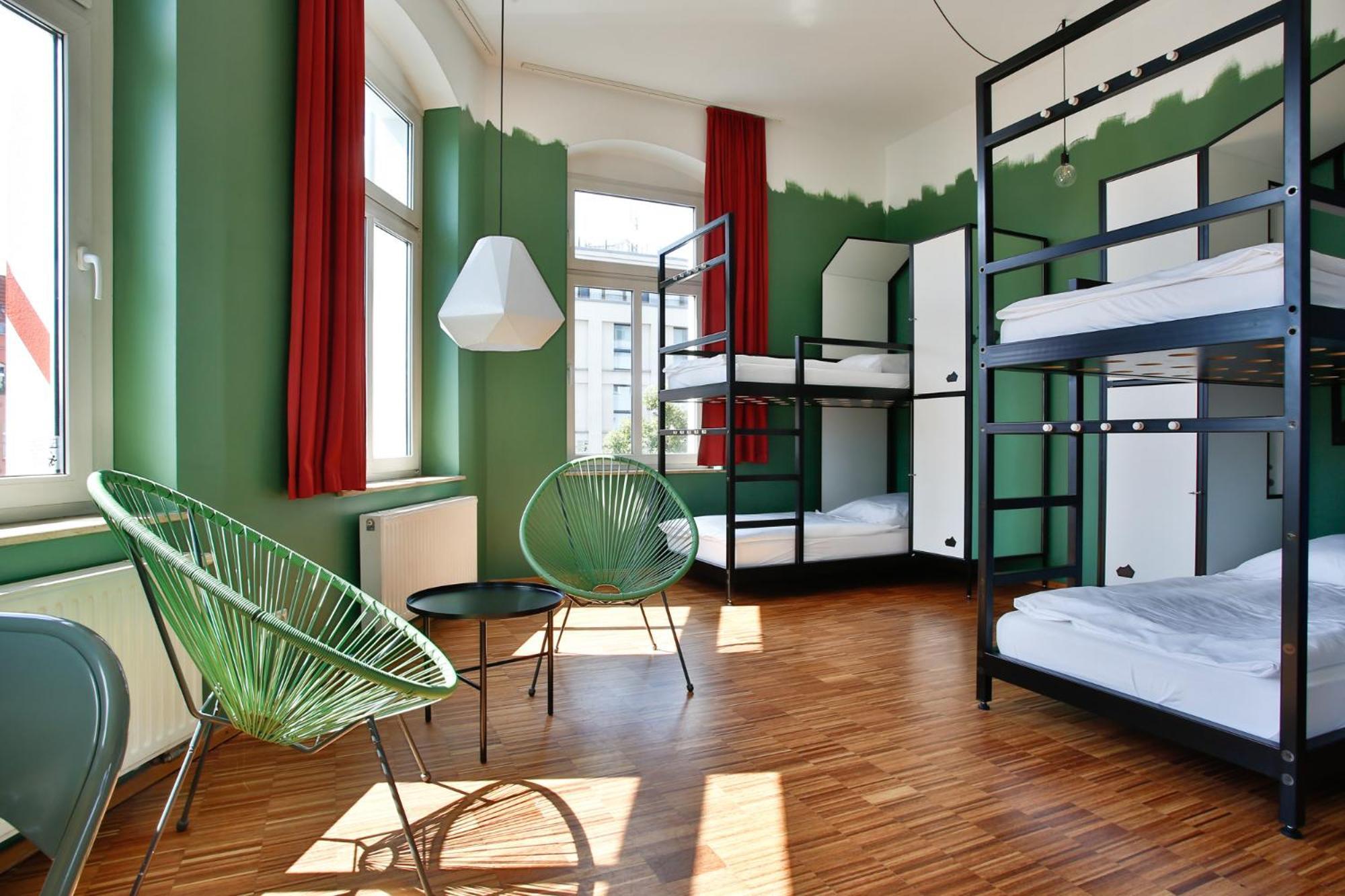 The Circus Hostel Berlin Bagian luar foto