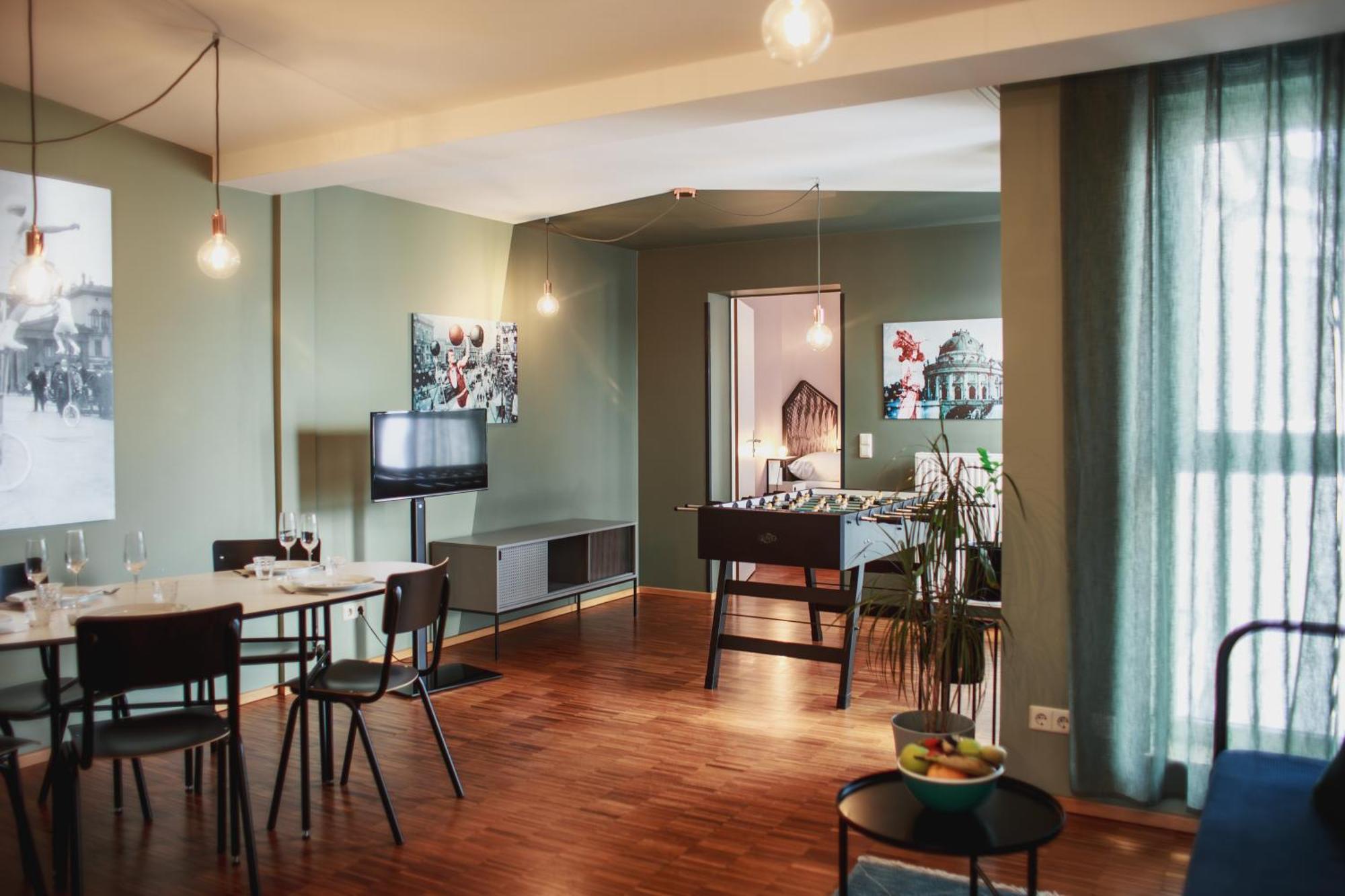 The Circus Hostel Berlin Bagian luar foto